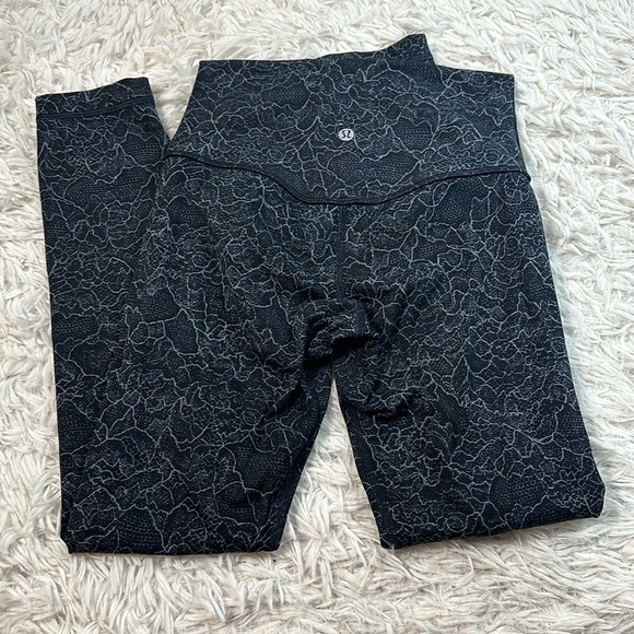Lululemon Align Pant II (25") Lacescape Dark Cast Black - Picture 3 of 5